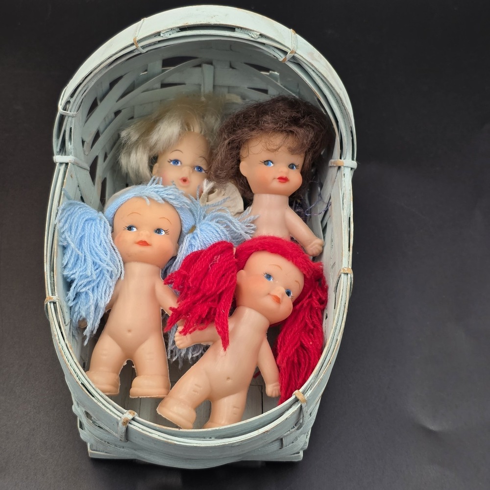 Vintage 4 Mini Baby Dolls In Basket